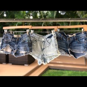2 Holister shorts and 1 Forever 21